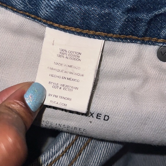 RVCA Denim Women's Faded Blue Jean Shorts size 26 - Picture 9 of 10